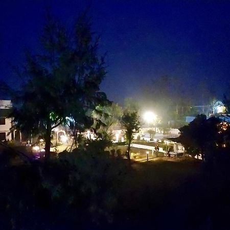Swaraj Resorts Bharatpur Exterior foto