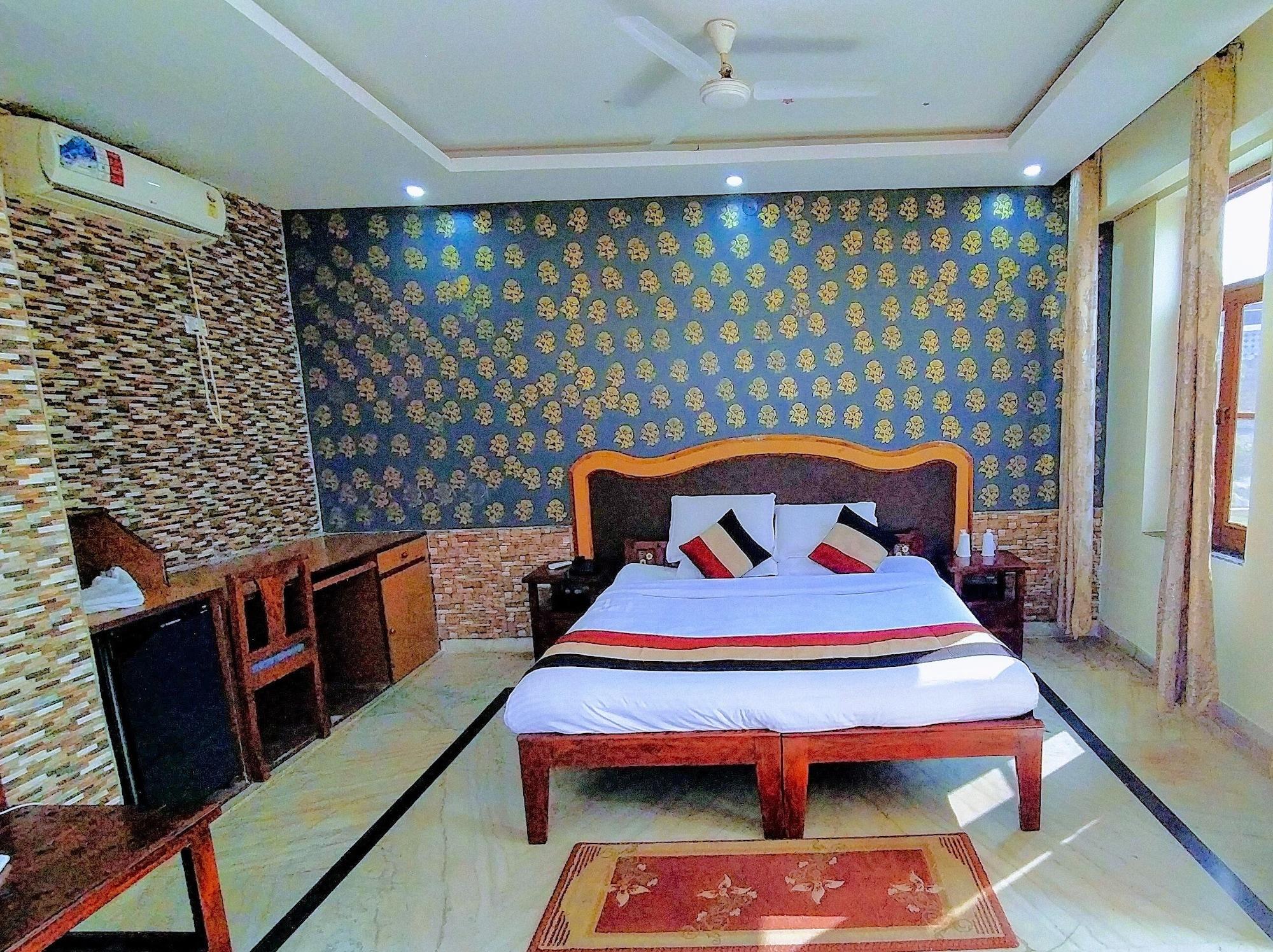 Swaraj Resorts Bharatpur Exterior foto