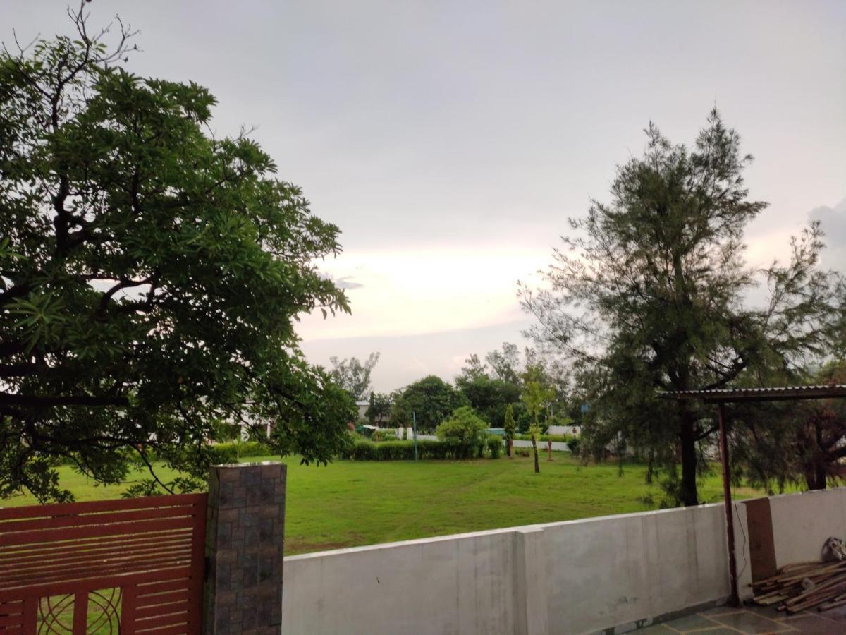 Swaraj Resorts Bharatpur Exterior foto