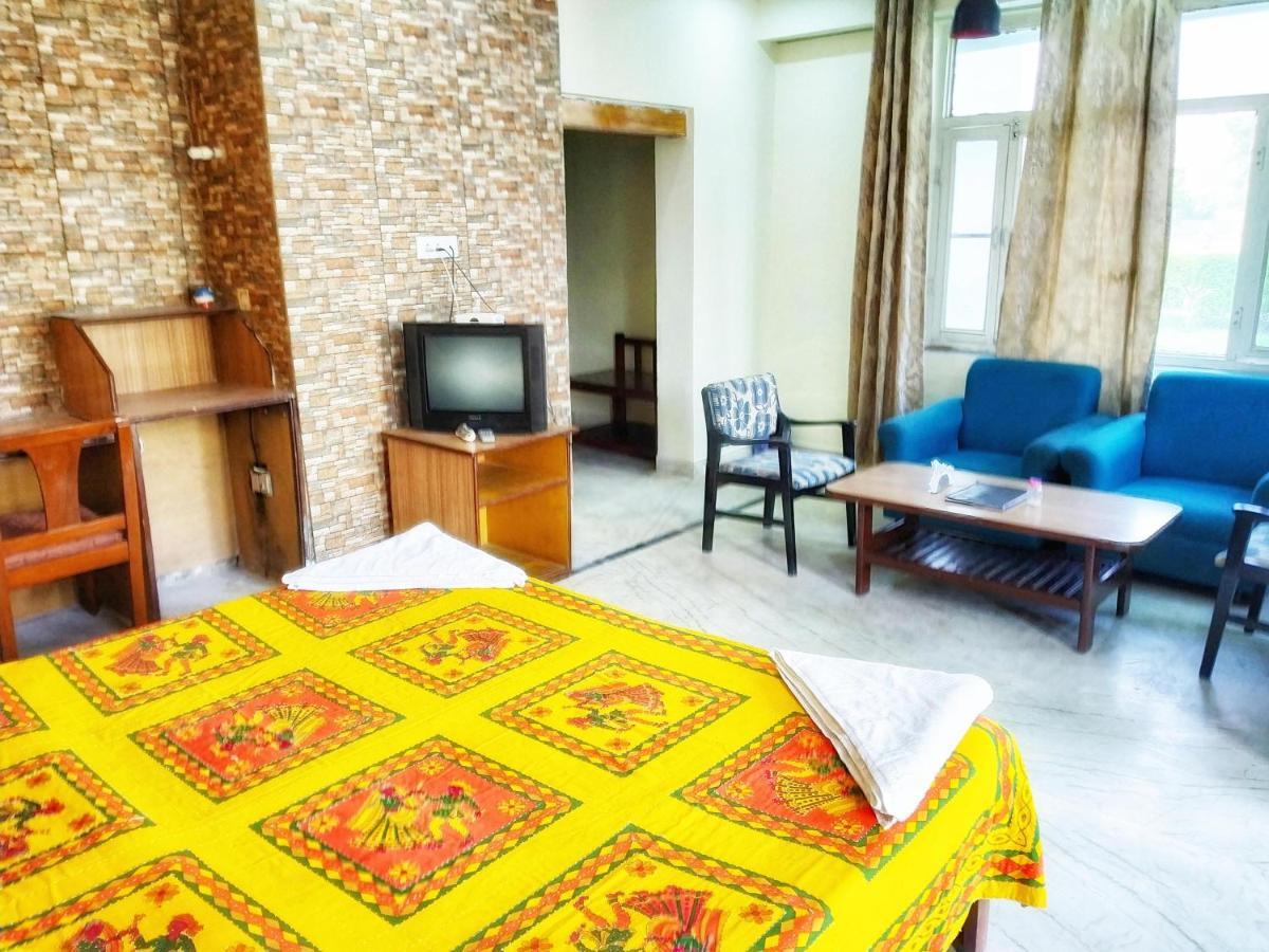 Swaraj Resorts Bharatpur Exterior foto