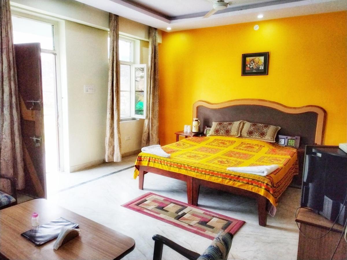 Swaraj Resorts Bharatpur Exterior foto