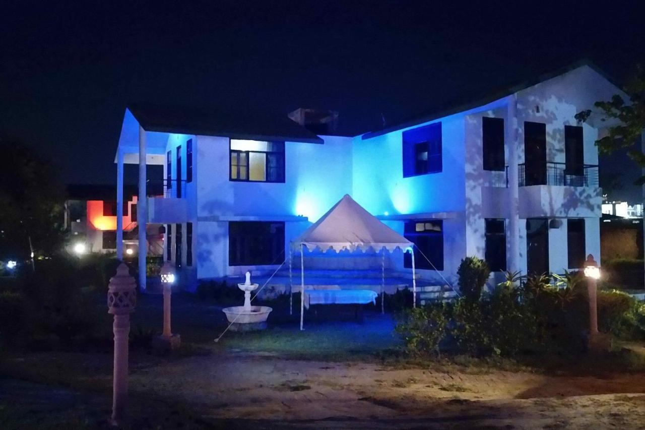 Swaraj Resorts Bharatpur Exterior foto