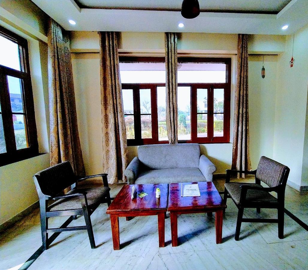 Swaraj Resorts Bharatpur Exterior foto
