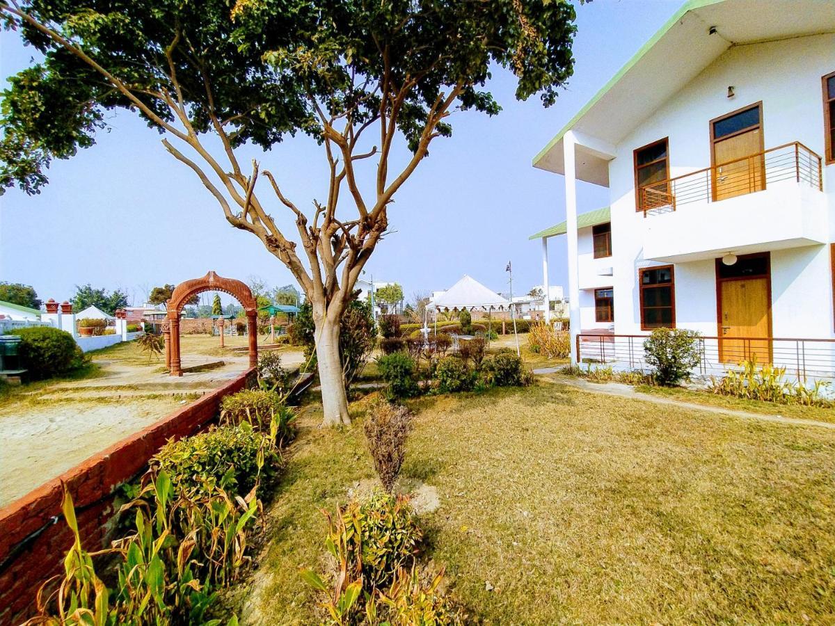 Swaraj Resorts Bharatpur Exterior foto